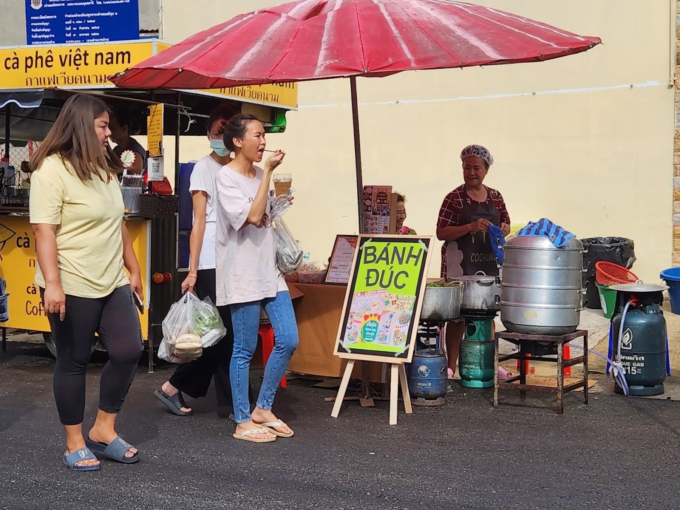 phố người Việt đầu tiên trên thế giới tại Thái Lan