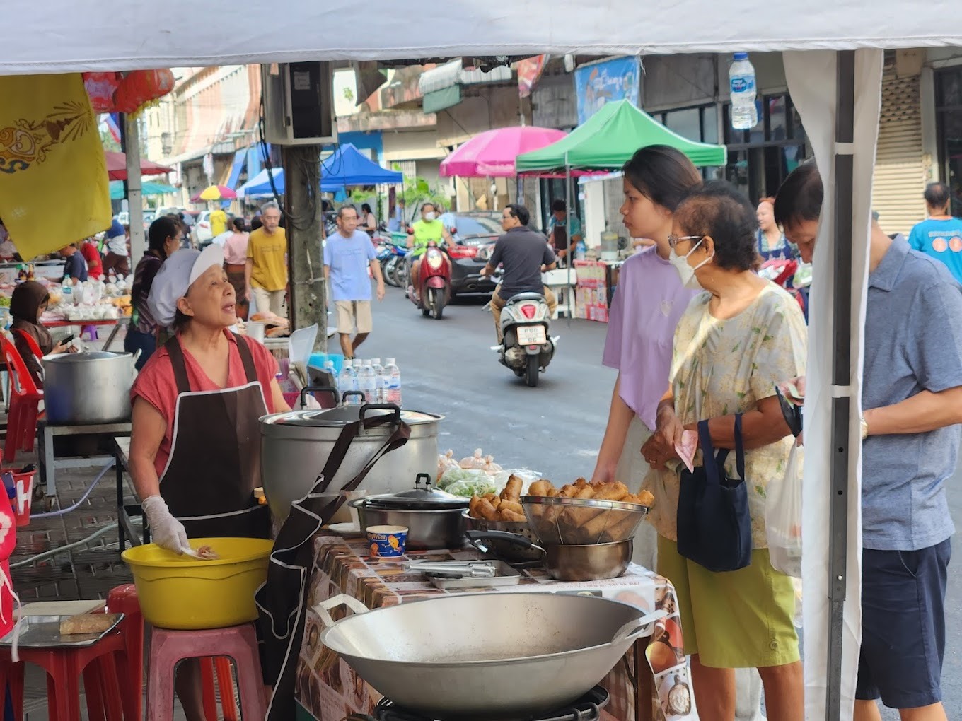 phố người Việt đầu tiên trên thế giới tại Thái Lan