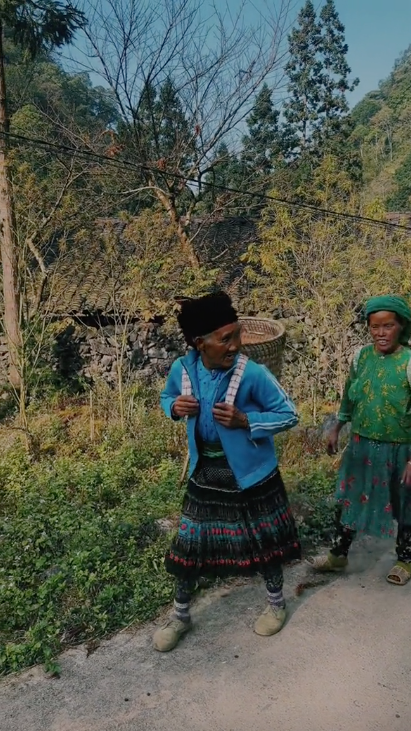 Khung cảnh bên trong làng Sảo Há