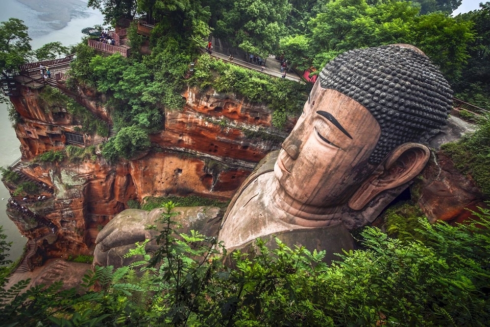 Lạc Sơn Đại Phật