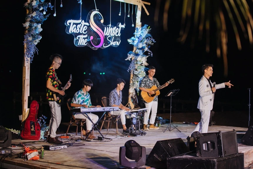 Khu nghỉ dưỡng tại Phú Quốc tổ chức event gala dinner dịp cuối năm.