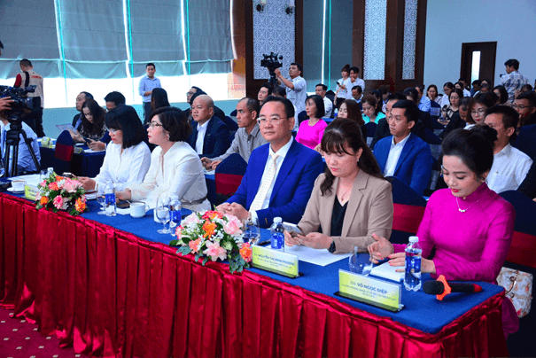 Buổi ký kết giữa Vietnam Travel Group và Sở Du lịch TP.HCM