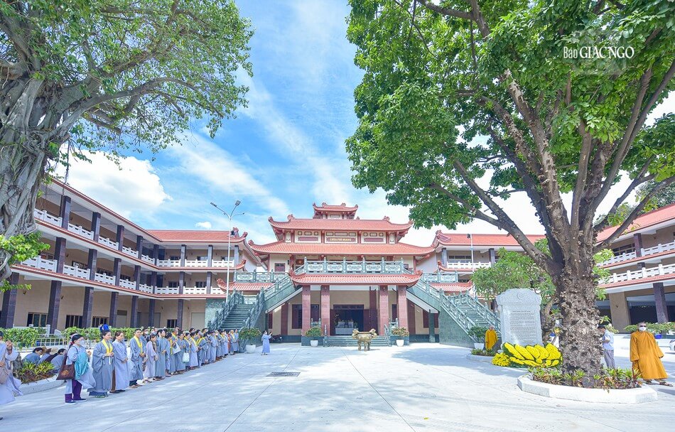 Tổ chức khóa tu tại chùa Phổ Quang