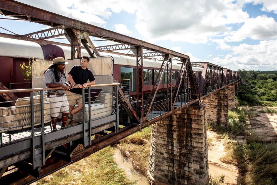 Kruger Shalati - The Train on the Bridge - là khách sạn ở thị trấn Skukuza, phía đông Nam Phi.