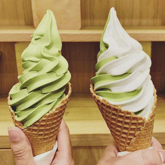 Quán nổi bật với các món tráng miệng và đồ uống từ matcha.