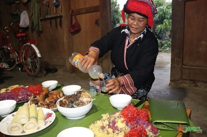 Bản Sưng Đà Bắc - bức tranh thiên nhiên đẹp đến nao lòng - Ảnh 10. Bản Sưng Đà Bắc - bức tranh thiên nhiên đẹp đến nao lòng - Ảnh 10.