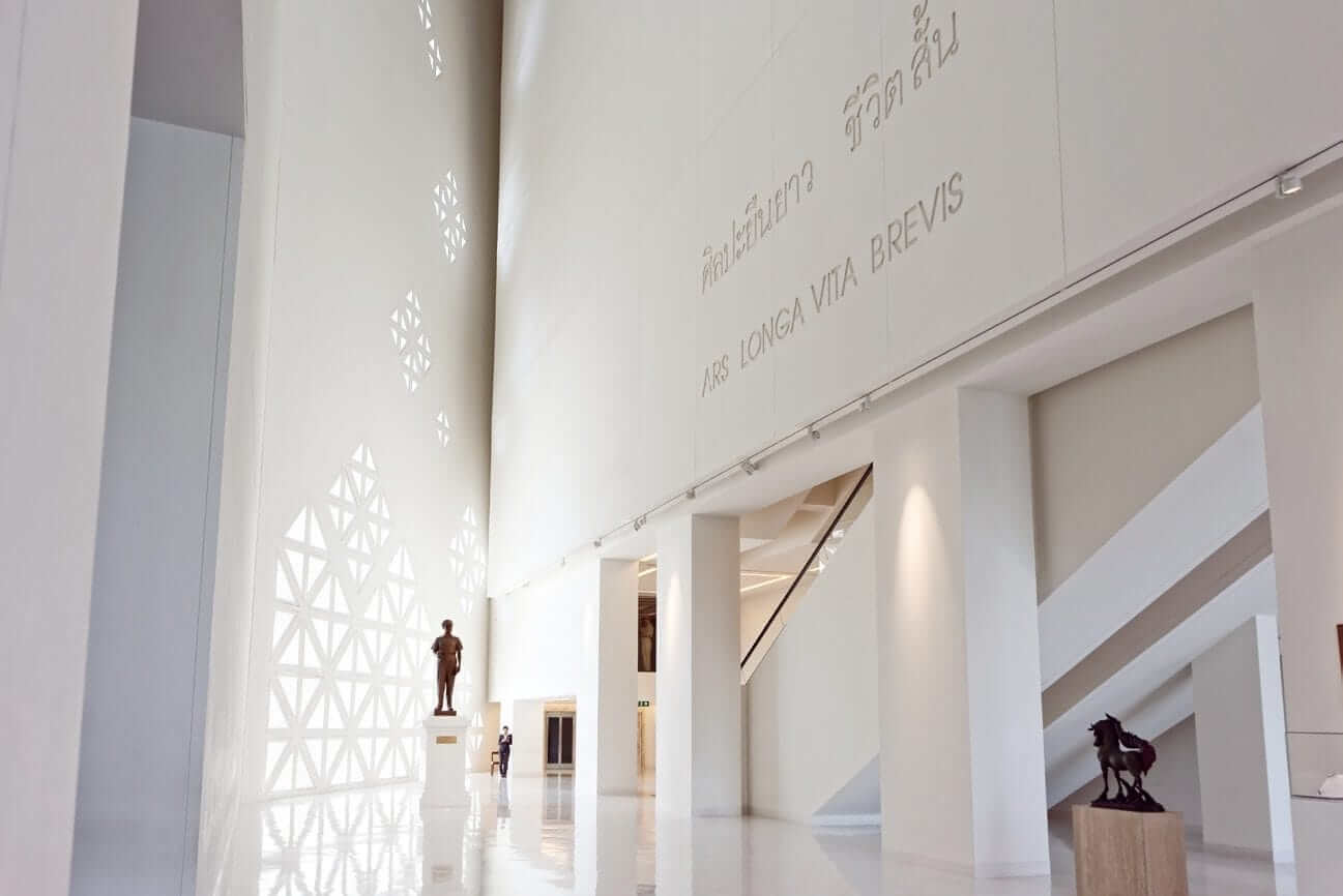 Bên trong bảo tàng Moca.