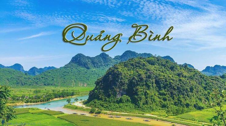 Tuy diện tích không quá lớn, song Quảng Bình được thiên nhiên ưu ái khi có nhiều cảnh đẹp nổi tiếng trong và ngoài nước.