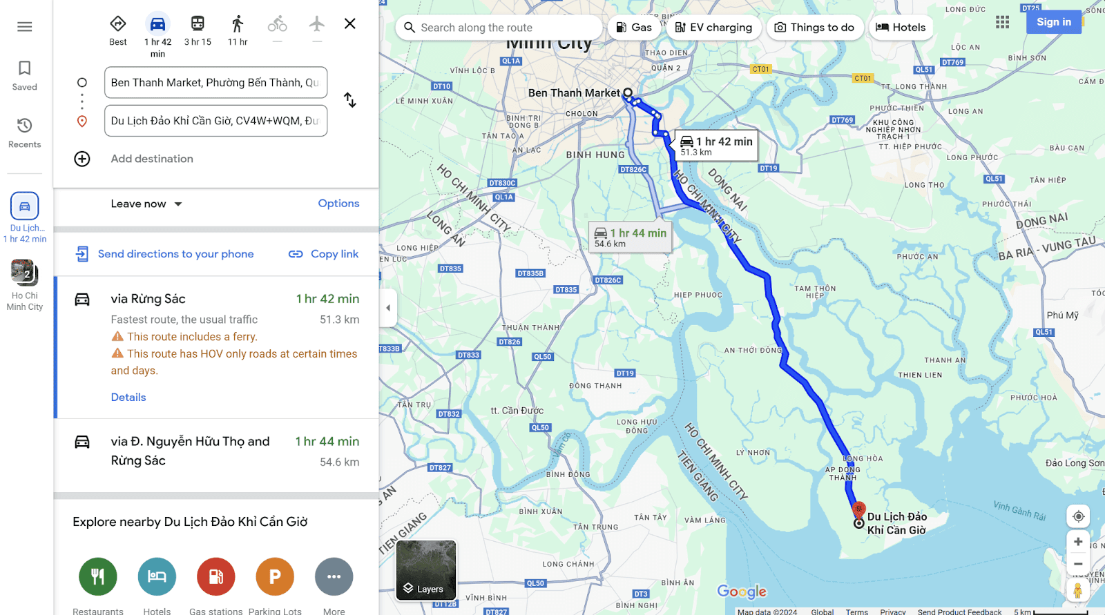 Bạn có thể lựa chọn phương tiện giao thông công cộng hoặc tự lái xe.