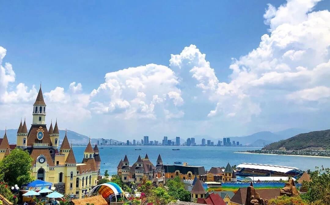 Cảnh đẹp từ trên cao của Vin Wonders