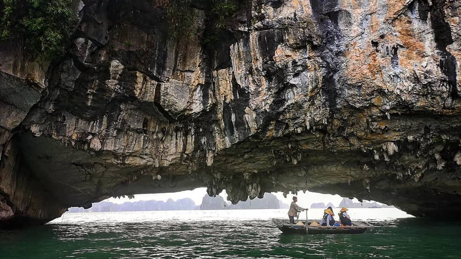 Hang Luồn Quảng Ninh