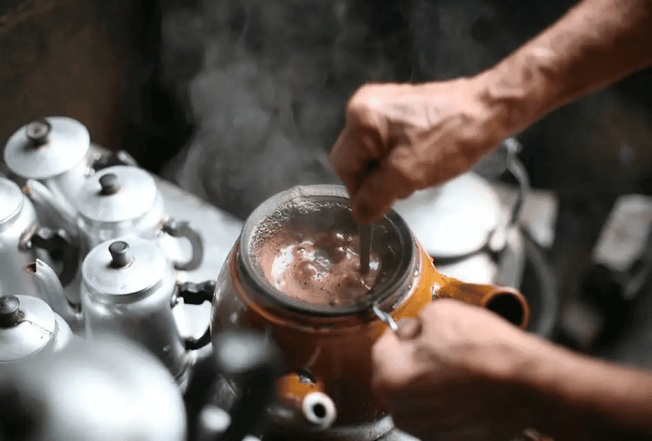 Cà phê vợt là một loại cà phê mang đậm dấu ấn của Sài Gòn xưa
